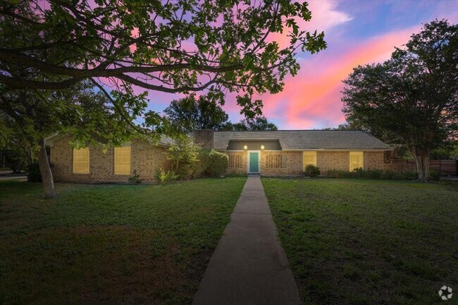 Building Photo - 12205 Midland Walk Rental