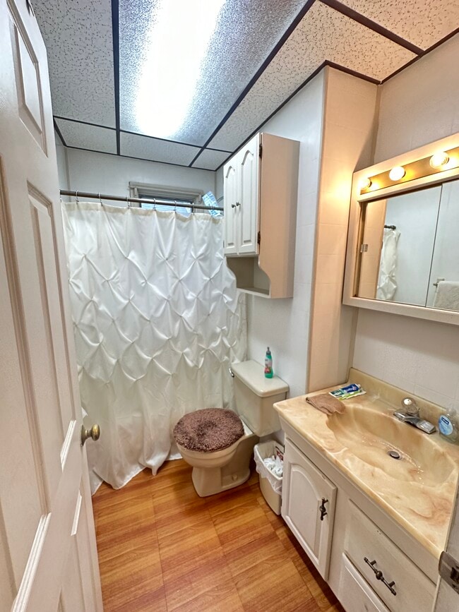 Building Photo - 17 Edmands St Unit 2