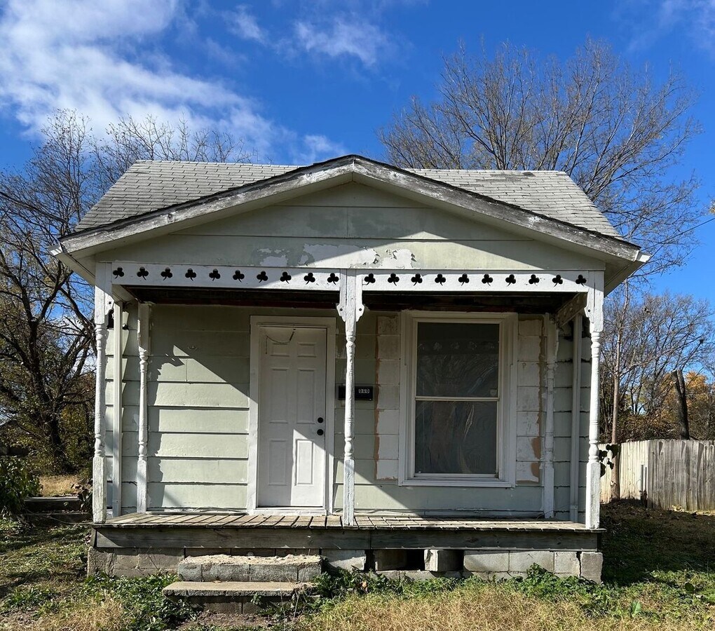 Coming Soon – 2 Bed / 1 Bath Home in Nevada, MO - Coming Soon – 2 Bed / 1 Bath Home in Nevada, MO