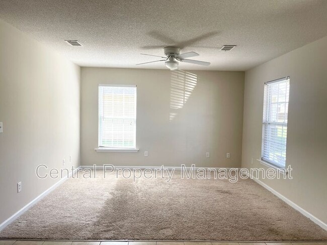 Photo - 506 Seays Crest Dr