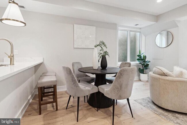 Photo - 5305 Connecticut Ave NW Unit 2