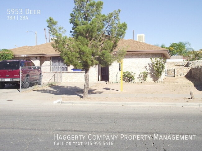 Building Photo - 5953 Deer-