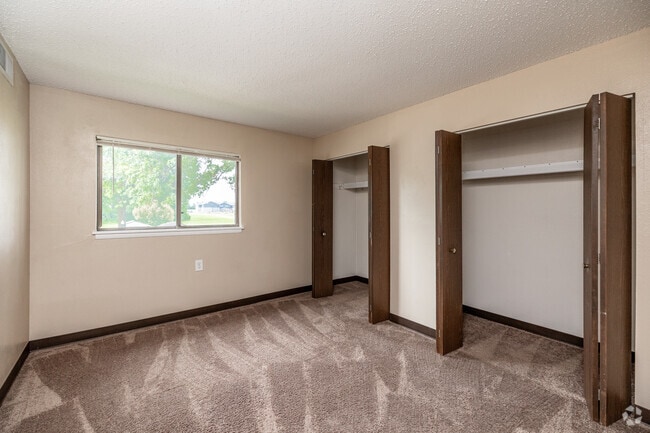 2BR, 1BA - 954SF - First Bedroom