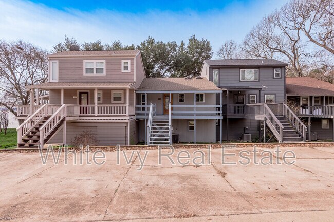 Photo - 356 Peach Is Rd