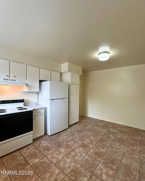 Photo - 3285 Gypsum Rd