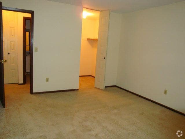 Habitación - Indian Hills Apartments