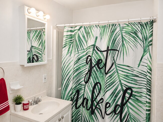 62 Egmont St Unit 6