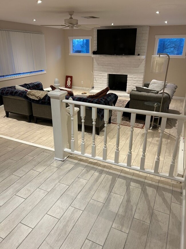 Photo - Gorgeous University Heights Rental