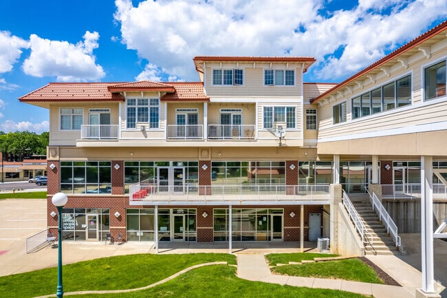Photo - 6500 University Lofts - Windsor Heights Iowa