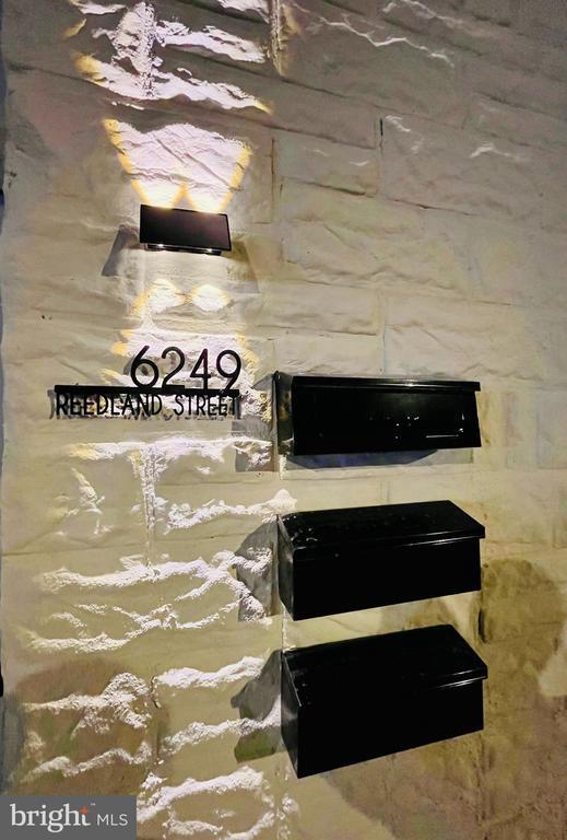 Photo - 6249 Reedland St Unit 2