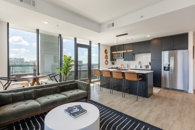 Momentum Midtown
