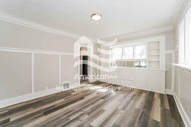 Photo - 1214 N Douglas St