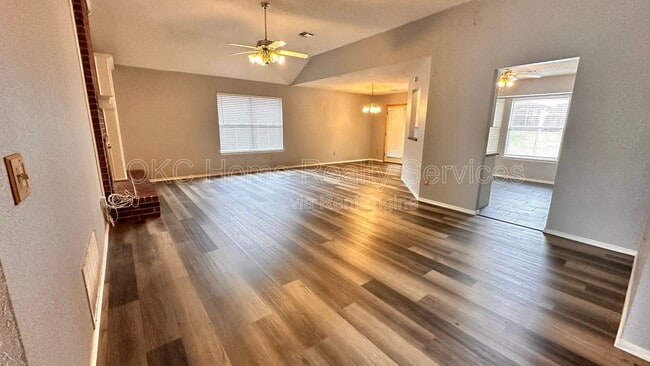 Photo - 17316 Valley Crst