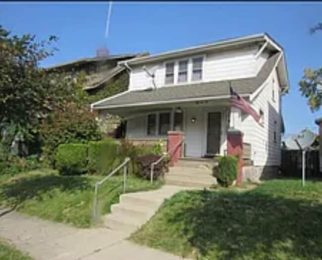 Photo - 524 Hanford St