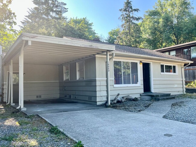 2 bedroom home located in Burien - 2 bedroom home located in Burien
