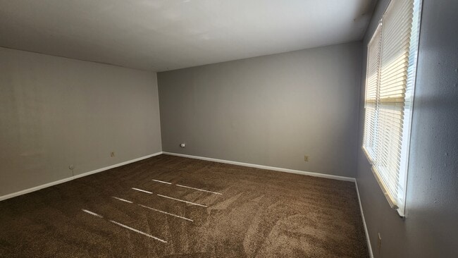 Photo - 102 W 8th Ave