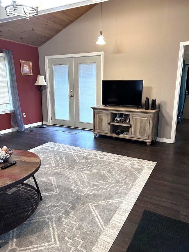 Photo - 16 Hillcrest St Unidad 2