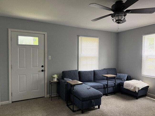 Photo - 501 N Dickson St Unit ID1328958P