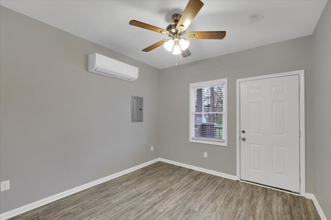 222 Dr W. J. Hodge St Unit 2