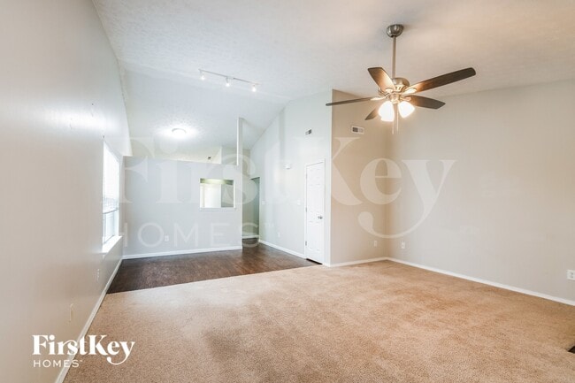 Photo - 6738 Wimbledon Dr