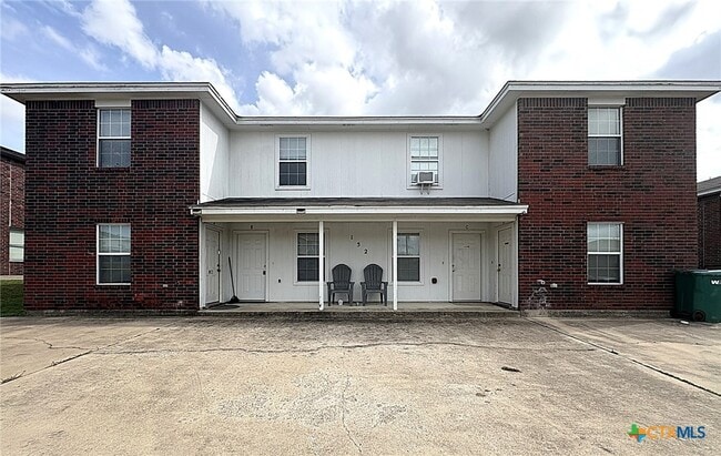 Building Photo - 152 Ryan Cir Unit B