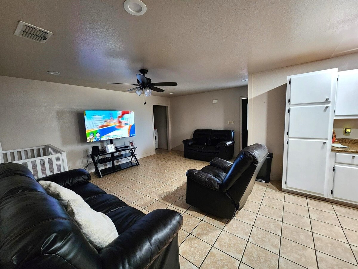 Photo - 115 Gyna Dr