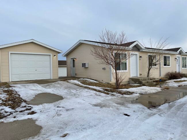 Photo - Creekside Cottages Apartments