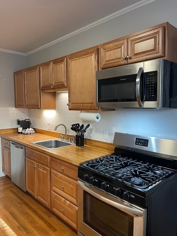 Photo - 12 Winnemay St Unit 1