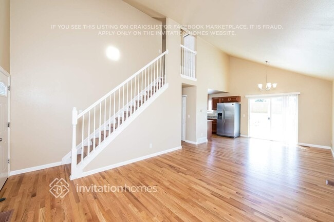 Photo - 2871 S Argonne St