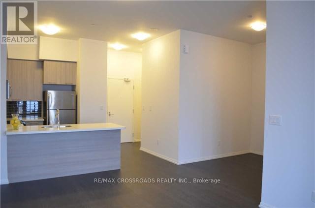 Photo - 540 Bur Oak Ave Unit 103