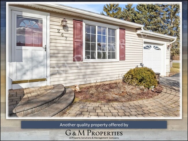 Photo - Beautifully Renovated 3-Bedroom Split-Level Home for Rent – Move-In Ready!