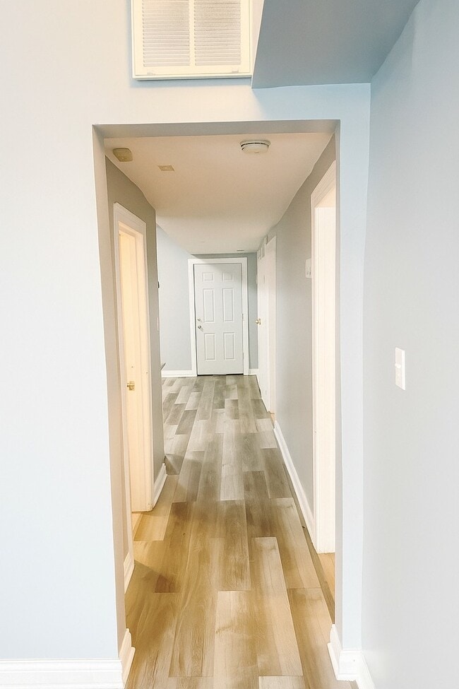 Photo - 5412 S Damen Ave