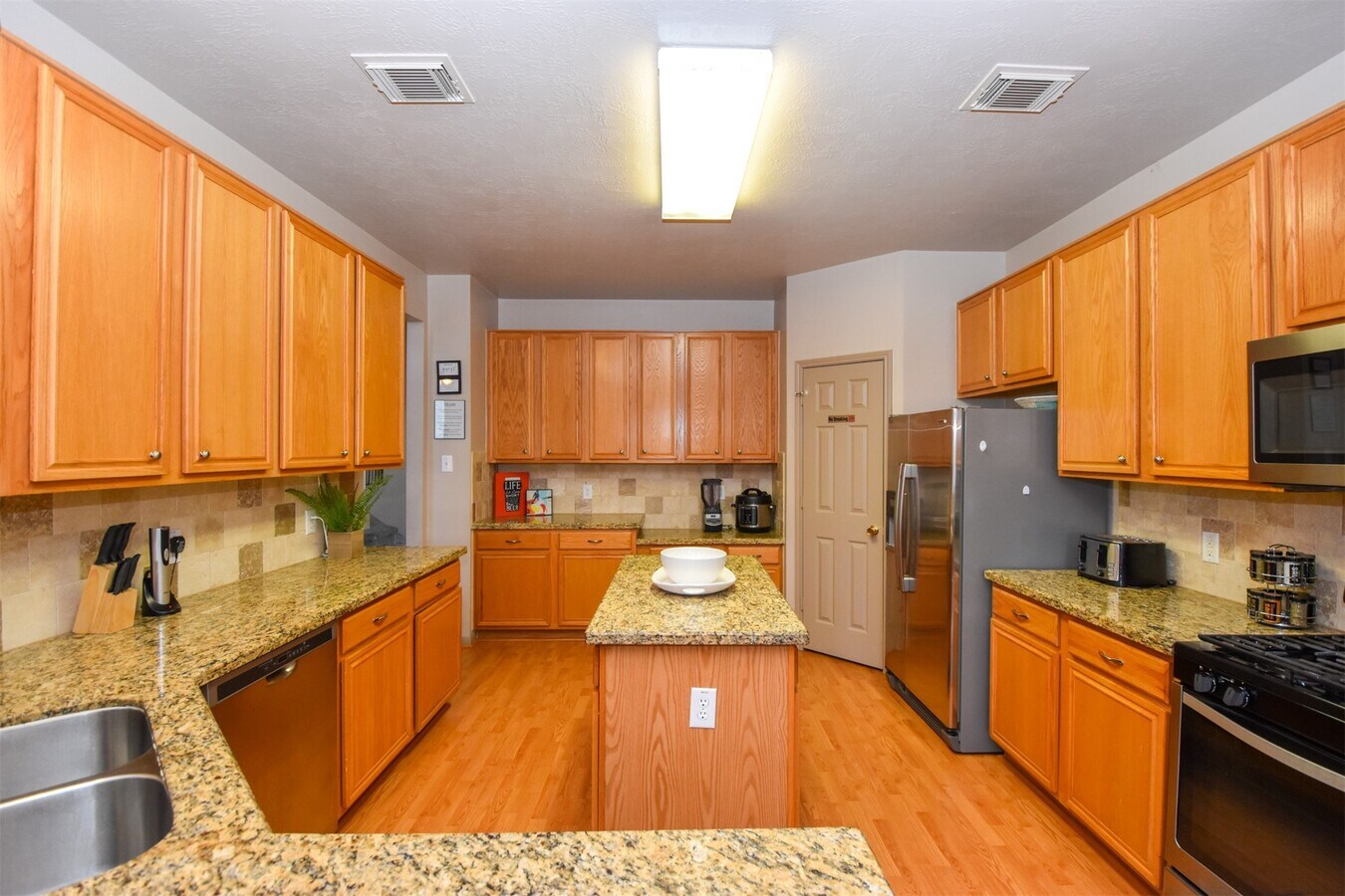 Photo - 10102 White Oak Trail Ln