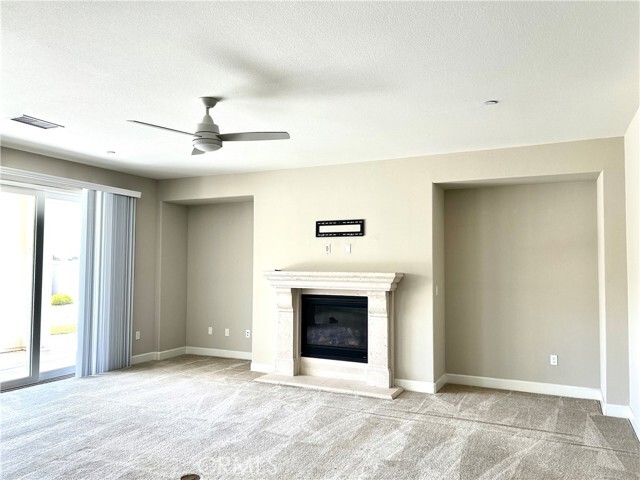 Photo - 45667 Bassett St