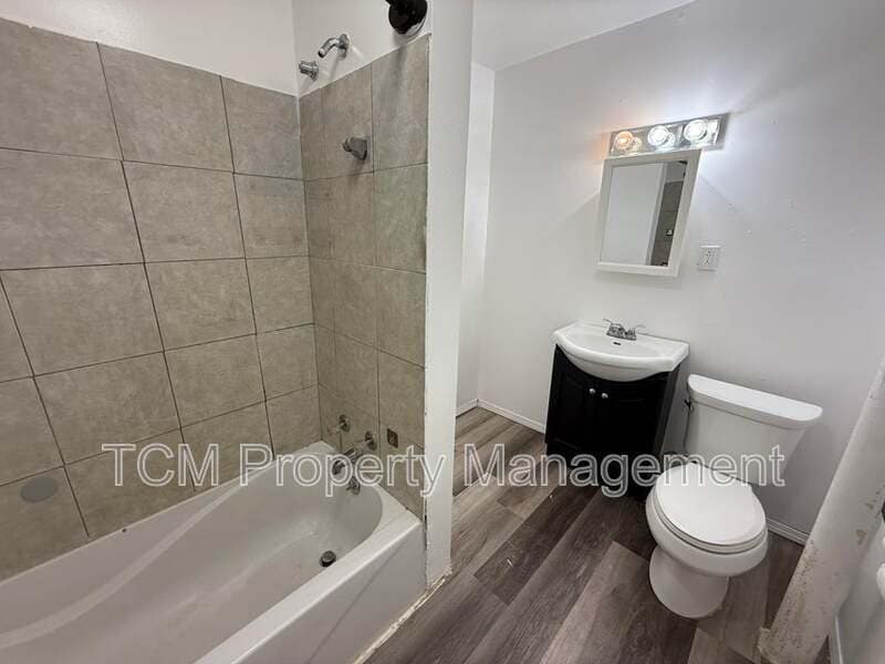 Photo - 132 N Gorham St