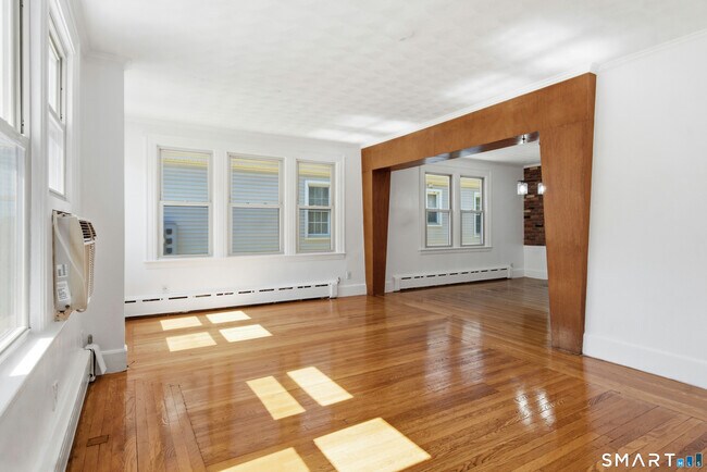 Photo - 30 Coram St Unit 1