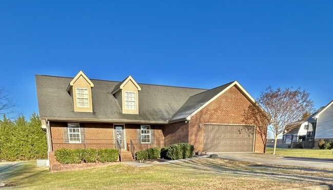 Photo - 1434 Benjamin Blvd House