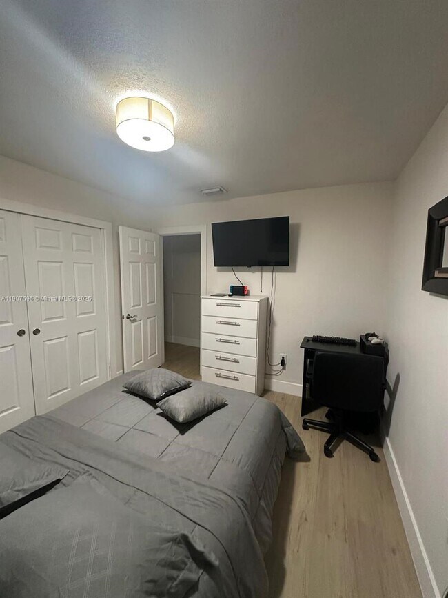 Photo - 15304 SW 81st Ln