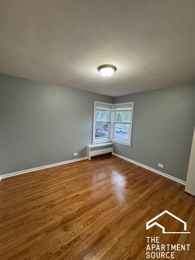 Photo - 6719 N California Ave Unit 1W
