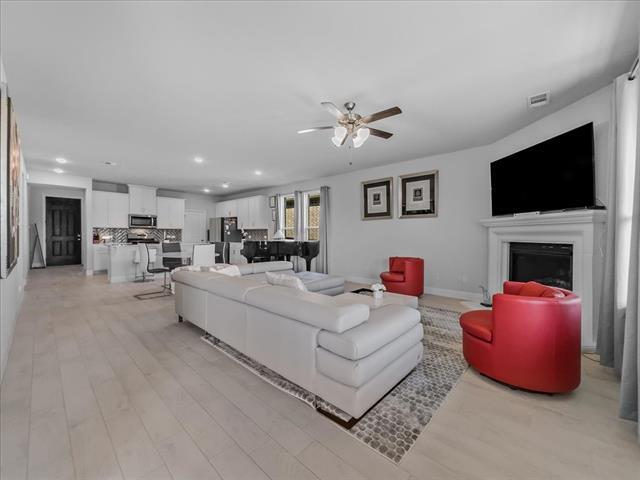 Photo - 500 Portina Dr