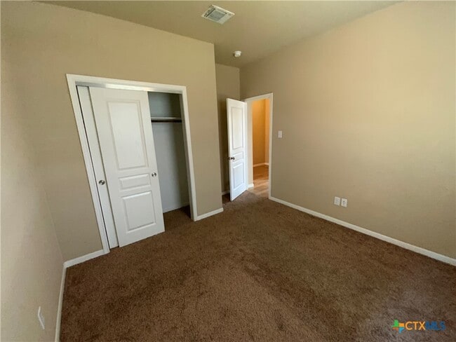 Photo - 707 Dunford Dr