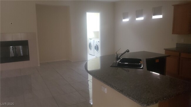 Building Photo - 7711 Windy Meadow Ave Rental