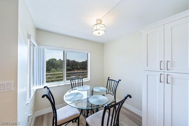 Photo - 15161 Cedarwood Ln Unit 1505