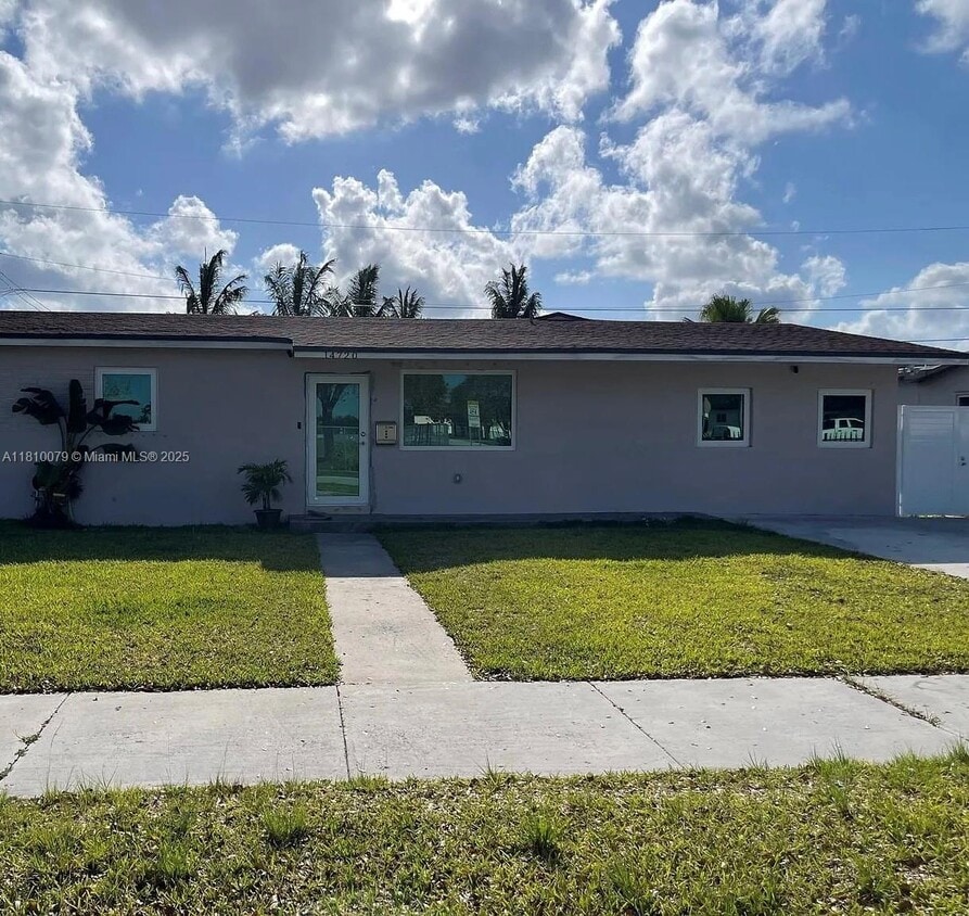 Photo - 14720 SW 103rd Ave (Miami, FL)