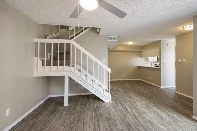 Photo - Fielder Crossing