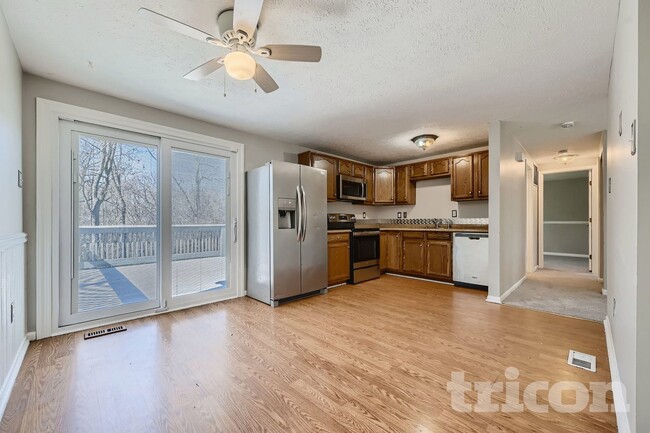 Photo - 4231 Greys Run Cir