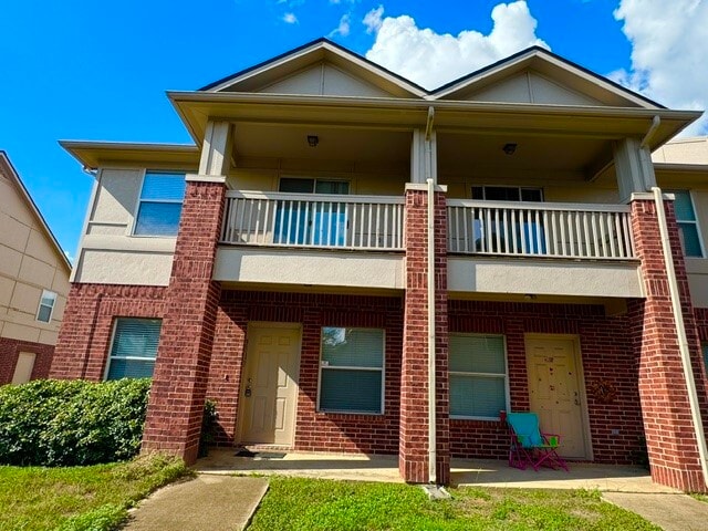 Building Photo - 3817 Shire Valley Dr