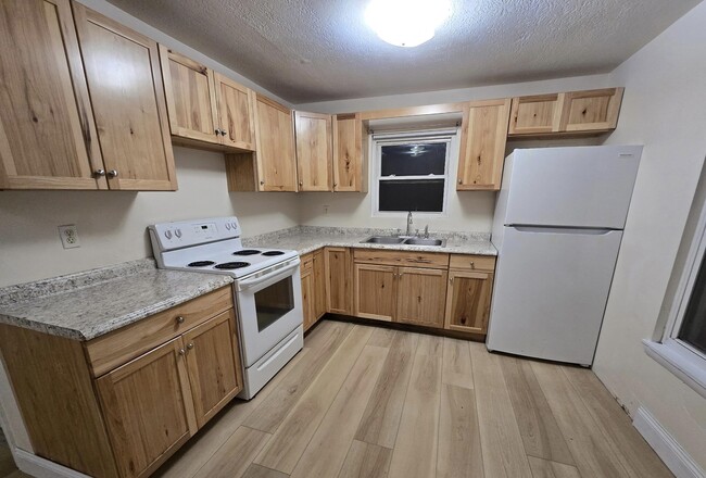 Photo - 1921 Dixon St