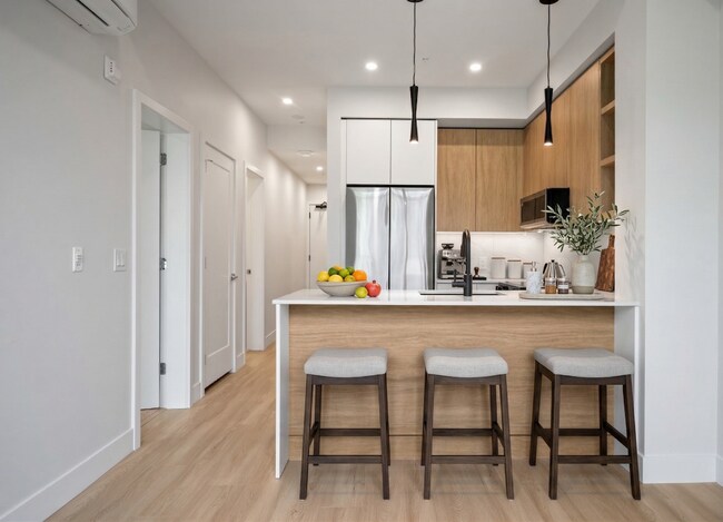 Photo - 34395 Gladys Ave