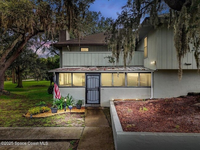 Photo - 1931 Dipol Courtway